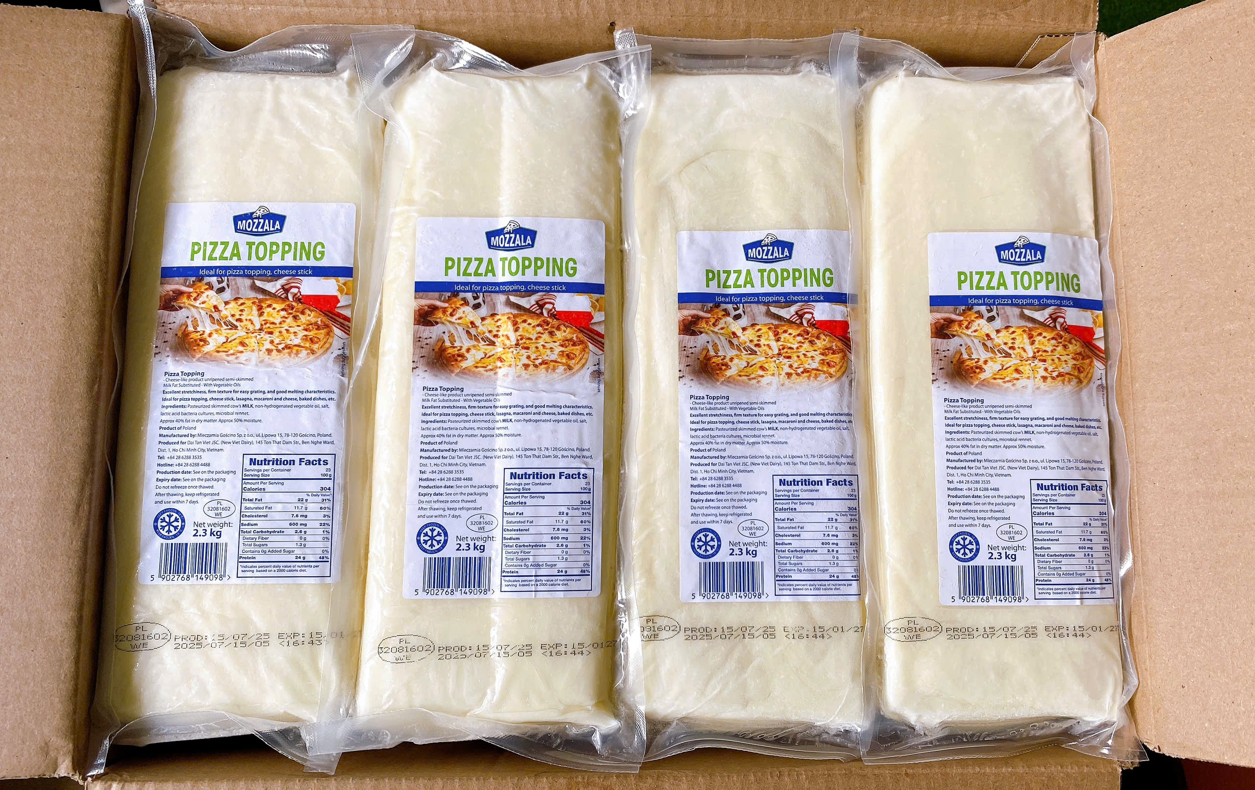 PHÔ MAI MOZZALA - CHẤT BÉO 31% - KHỐI 2,3 KG